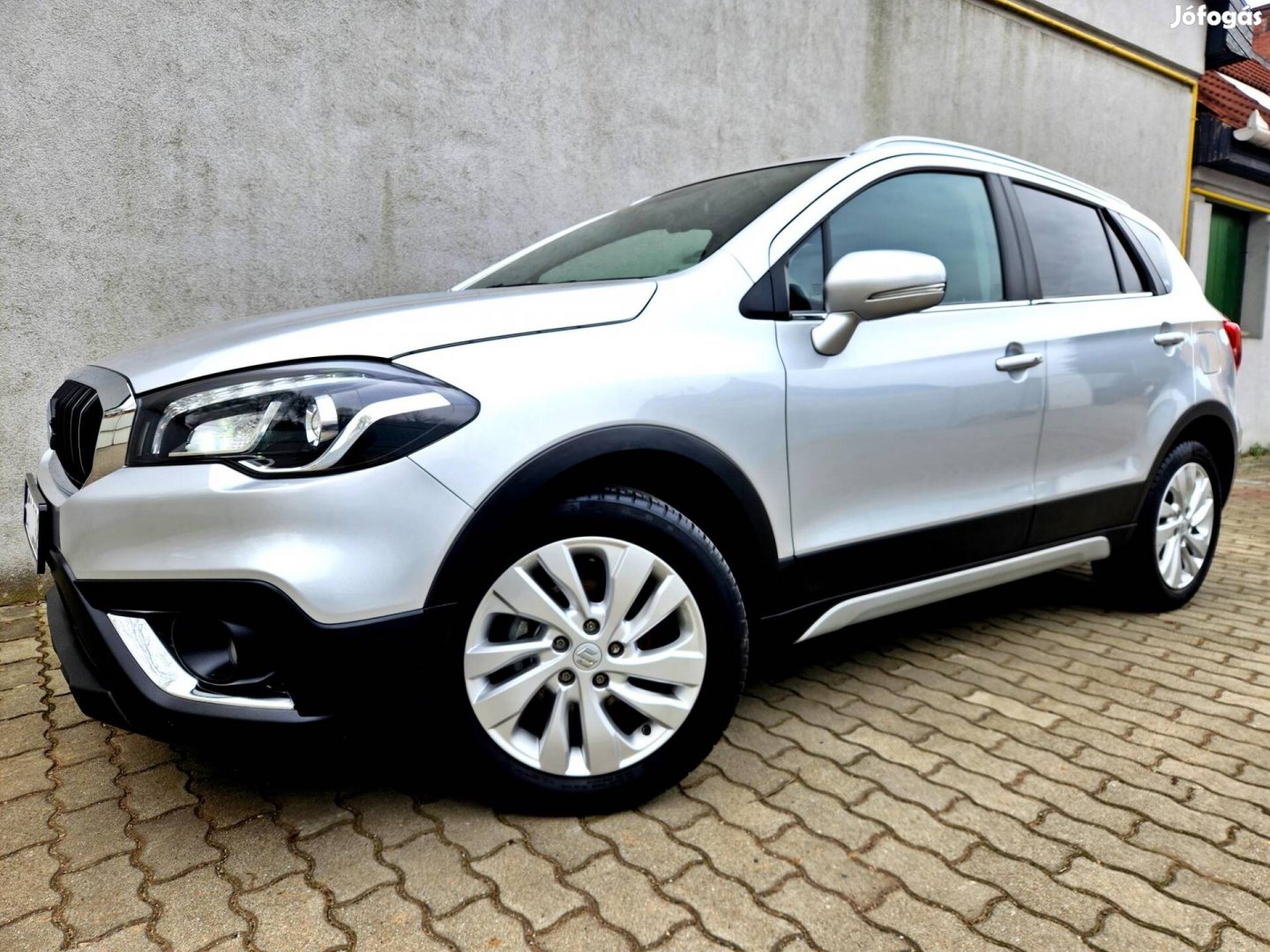 Suzuki SX4 S-Cross 1.4 Hybrid GLX Automata Gyár...