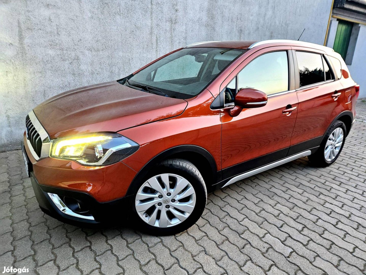 Suzuki SX4 S-Cross 1.4 Hybrid GLX Magyarországi...