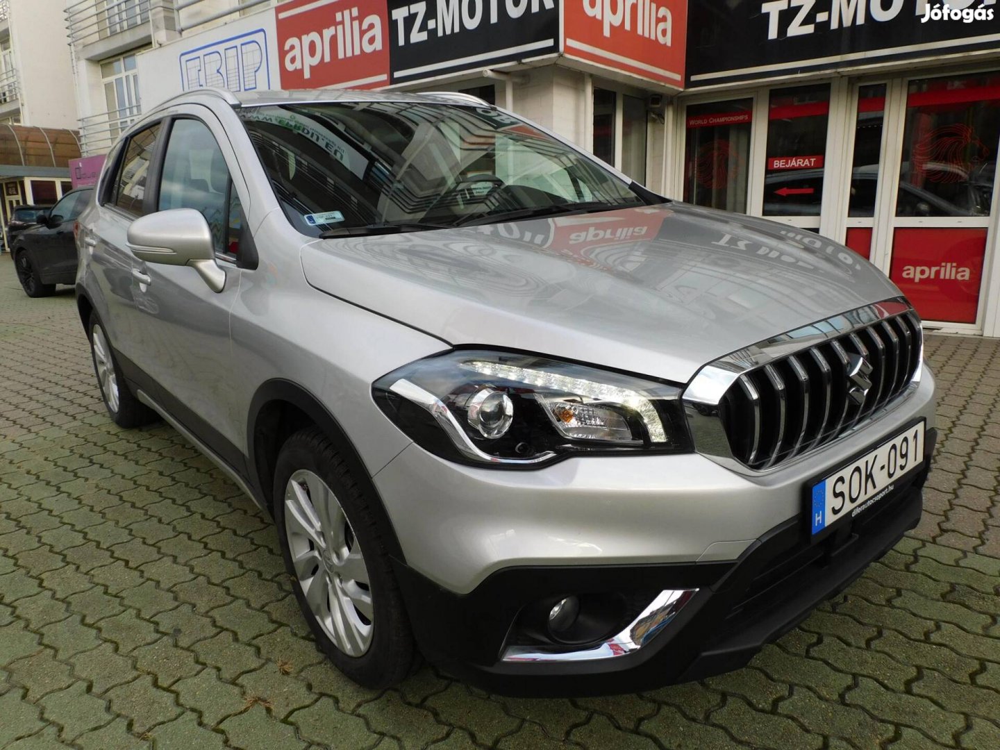 Suzuki SX4 S-Cross 1.4 Hybrid GLX Magyarországi...