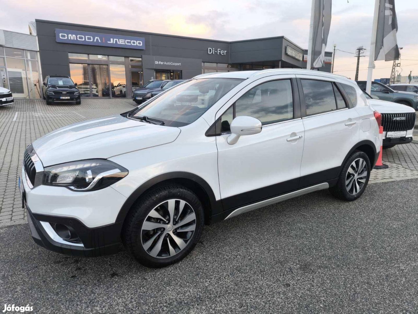 Suzuki SX4 S-Cross 1.4 Hybrid GL+