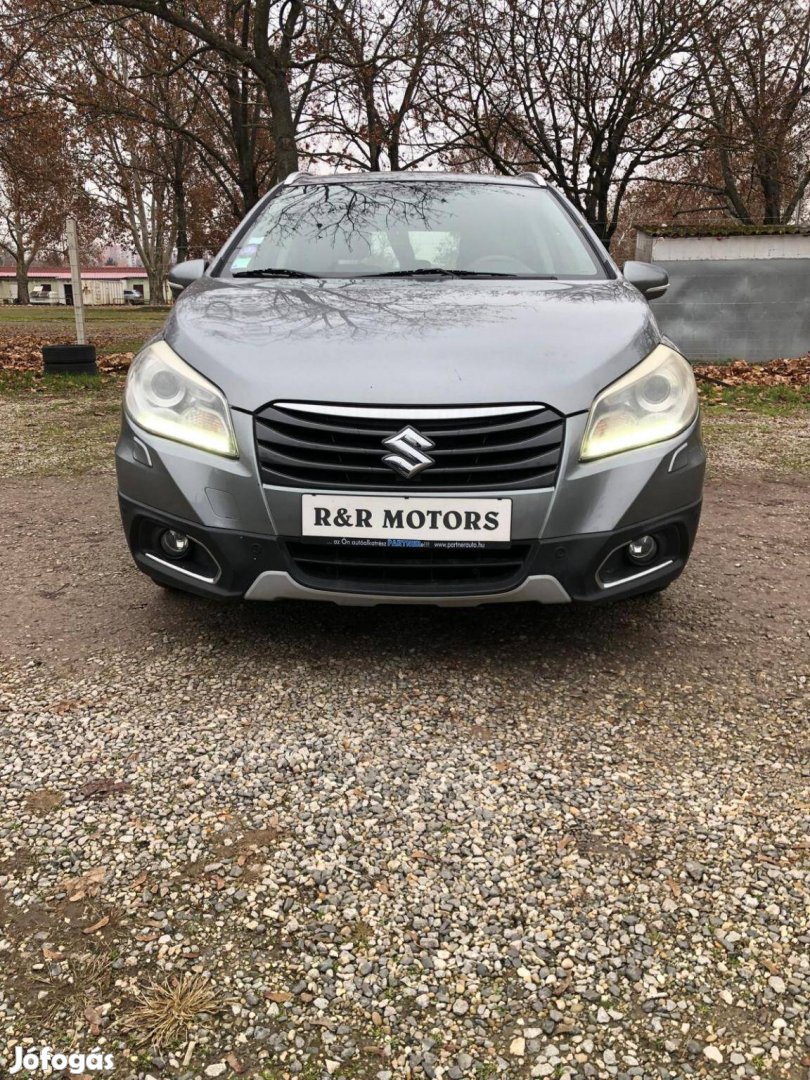 Suzuki SX4 S-Cross 1.6 GLX 4WD CVT napfénytető...