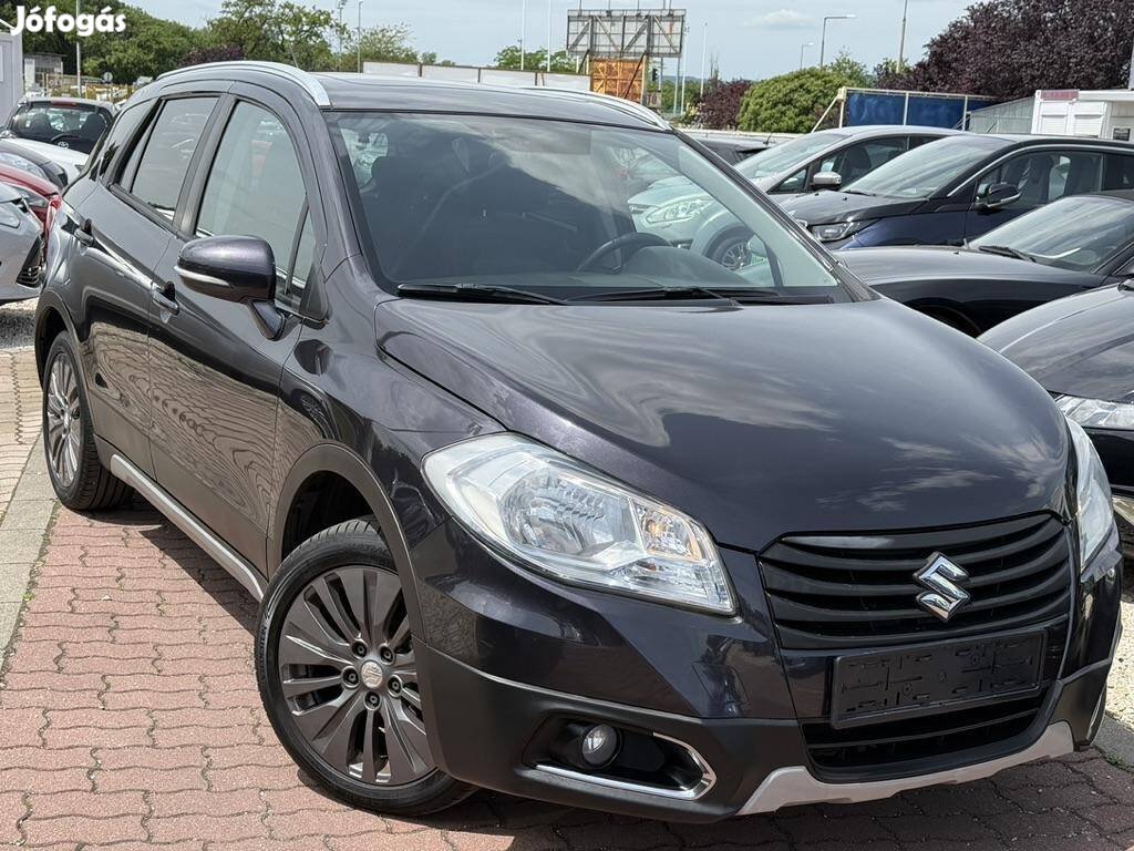Suzuki SX4 S-Cross 1.6 GLX napfénytető, Eass Ül...