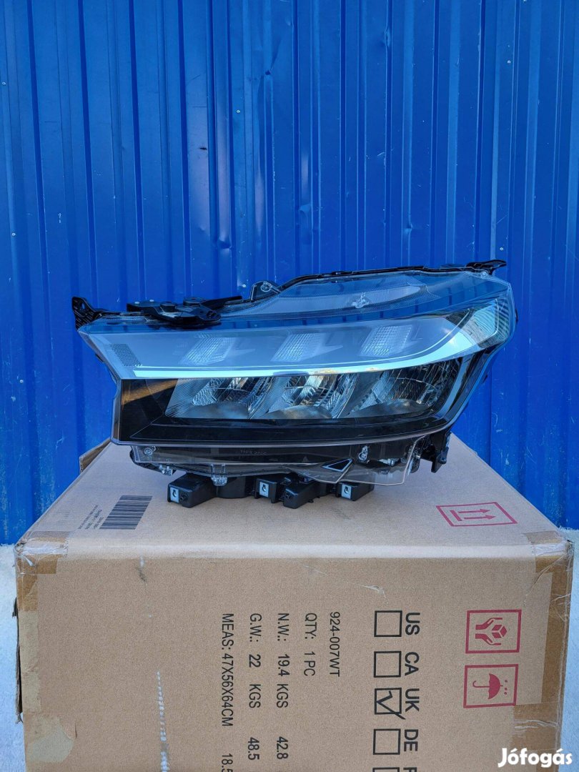 Suzuki SX4 S-Cross gyári 3530063T00 LED bal fényszóró 6429L