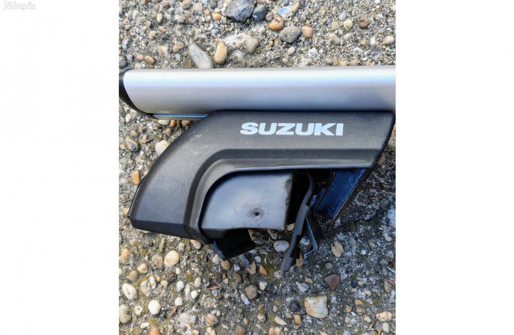 Suzuki SX4 S-Cross gyári tetőcsomagtartó