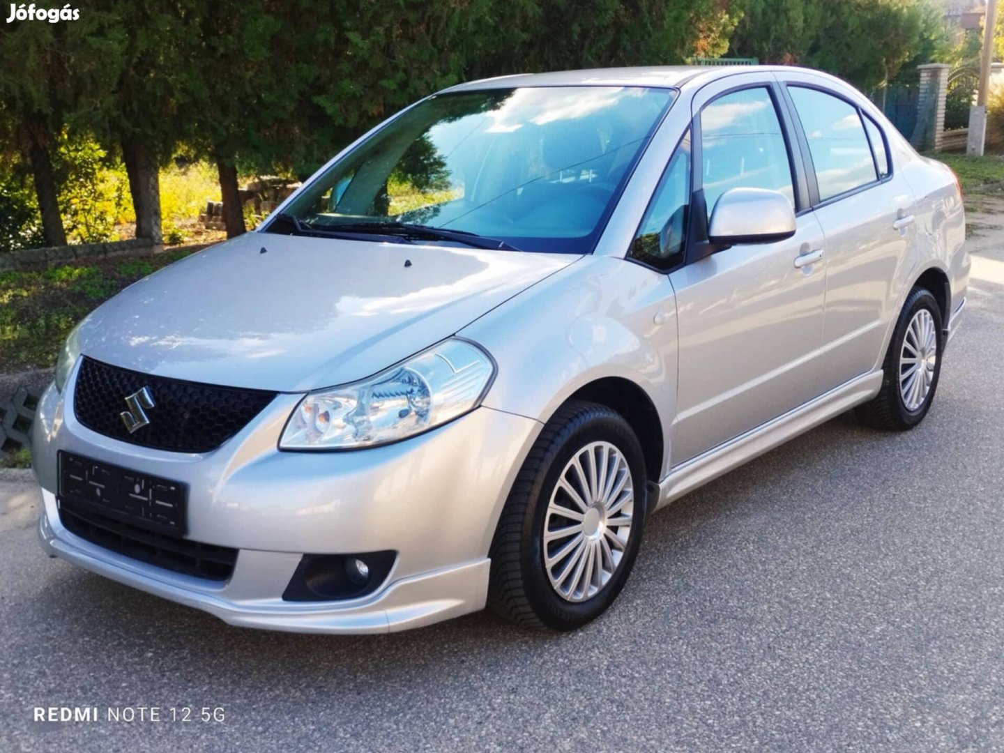 Suzuki SX4 Sedan 1.6 GLX AC Vonóhorog. Megkímél...