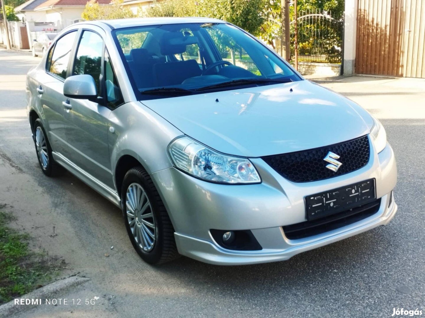 Suzuki SX4 Sedan 1.6 GLX AC Vonóhorog. Megkímél...