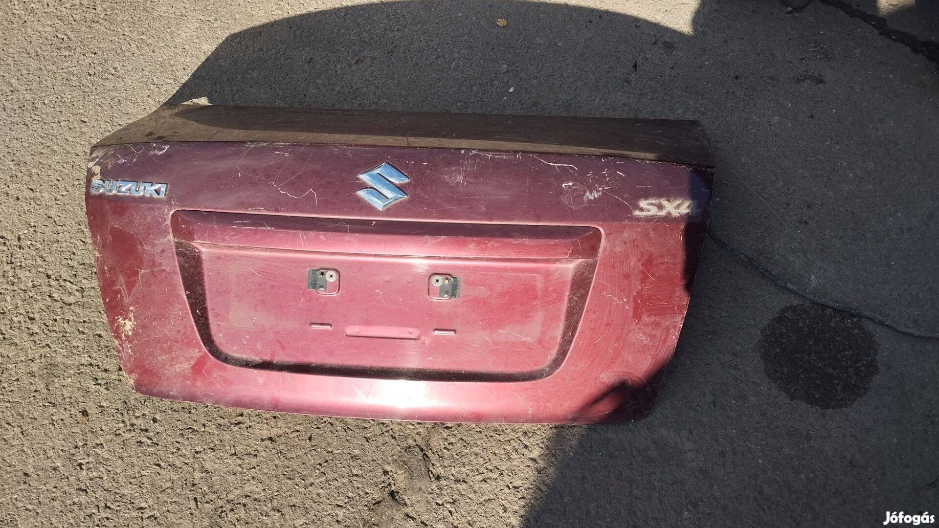 Suzuki SX4 Sedan csomagtér ajtó