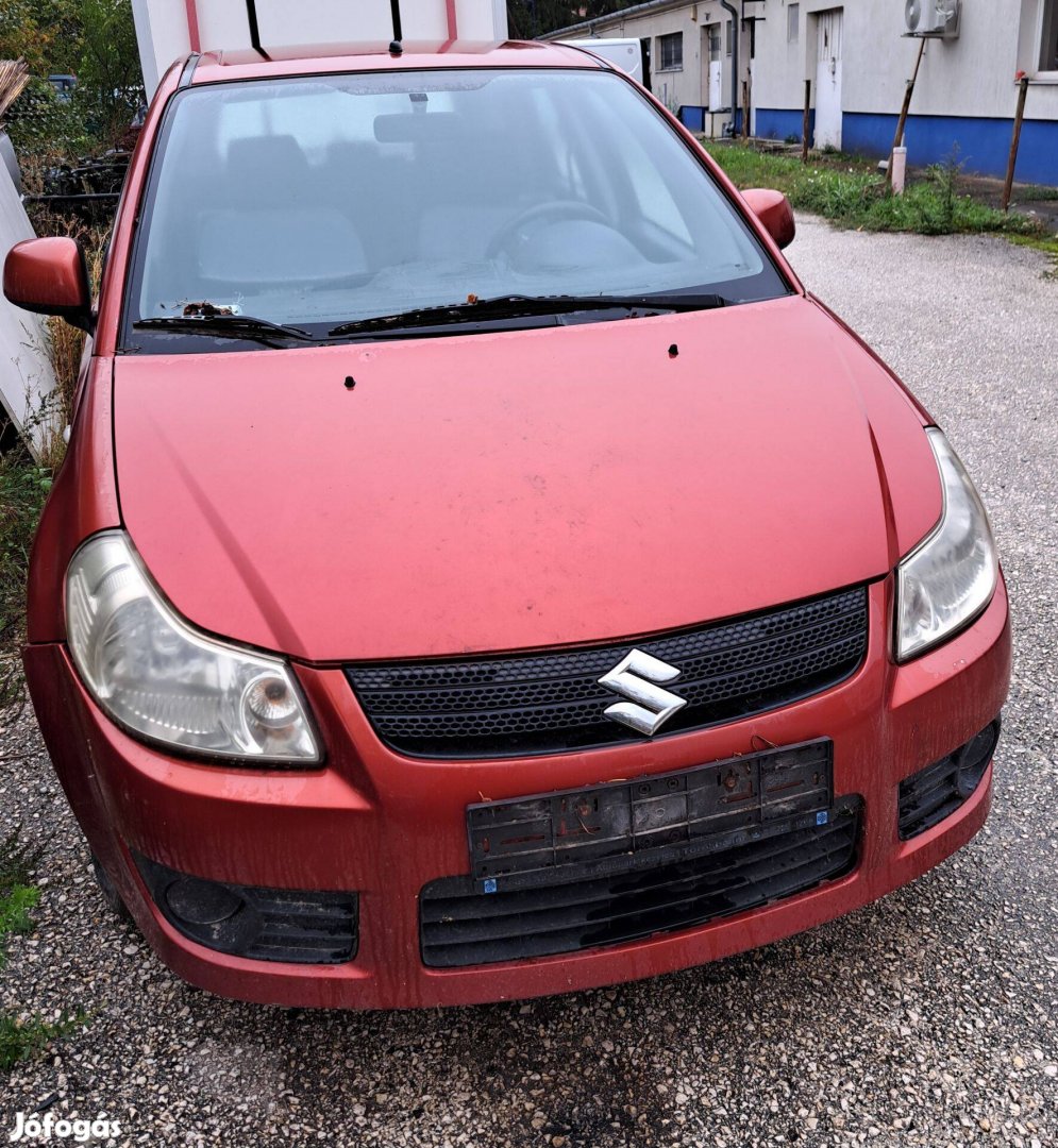 Suzuki SX4 benzines bontott alkatrészek