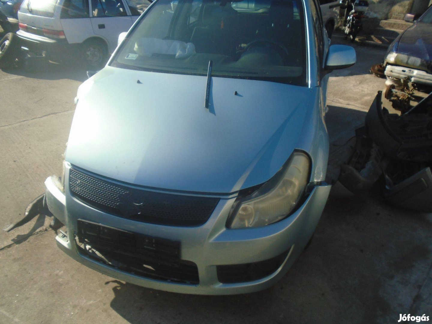 Suzuki SX4 bontott alkatrészek