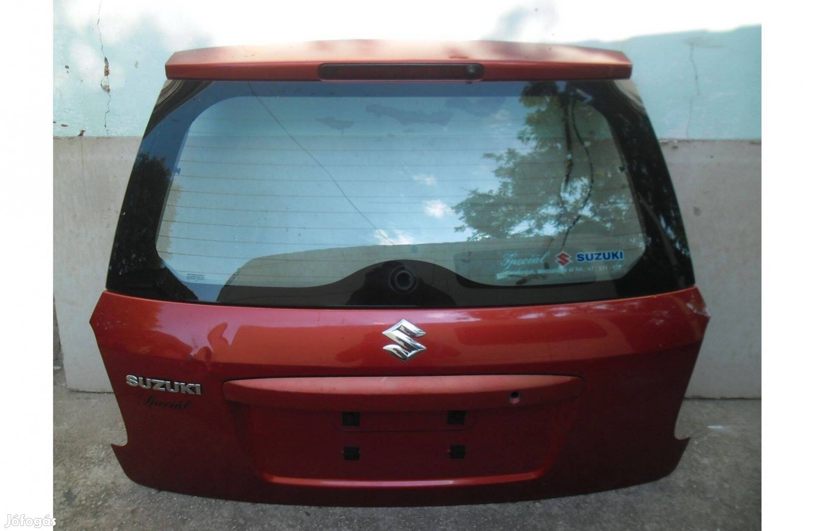 Suzuki SX4 csomagtérajtó csomagtér ajtó hátsó szélvédő