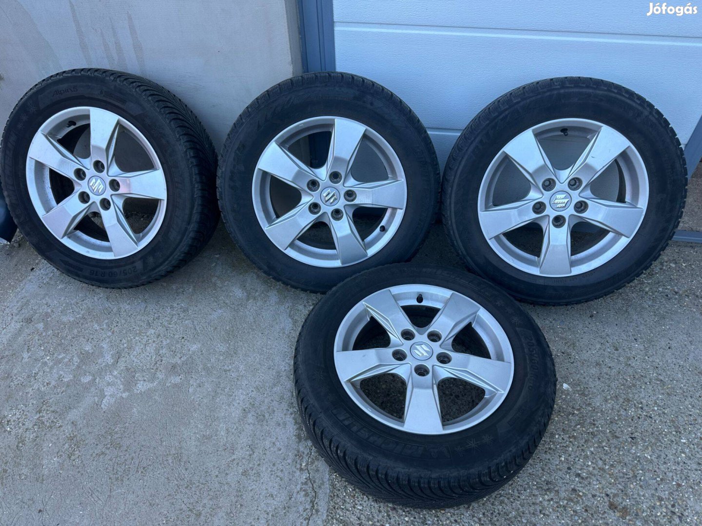 Suzuki SX4 gyári 16-os alufelni szett eladó
