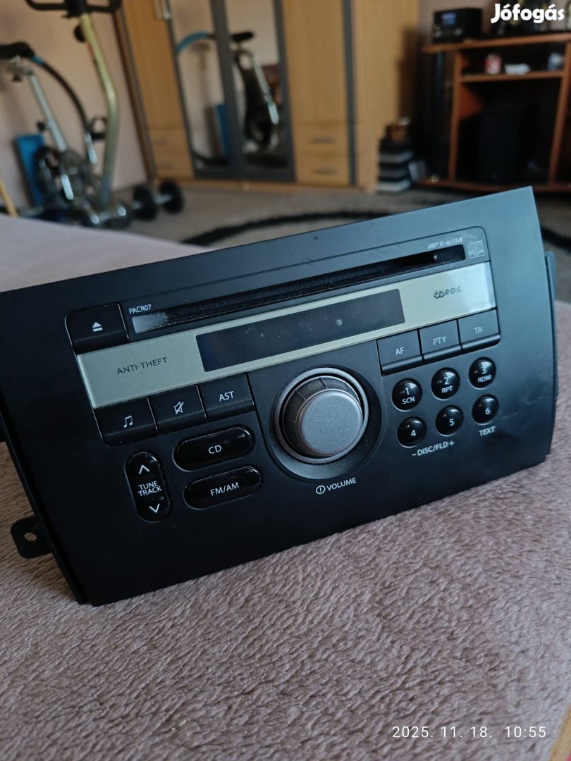 Suzuki SX4 gyári Rádió 