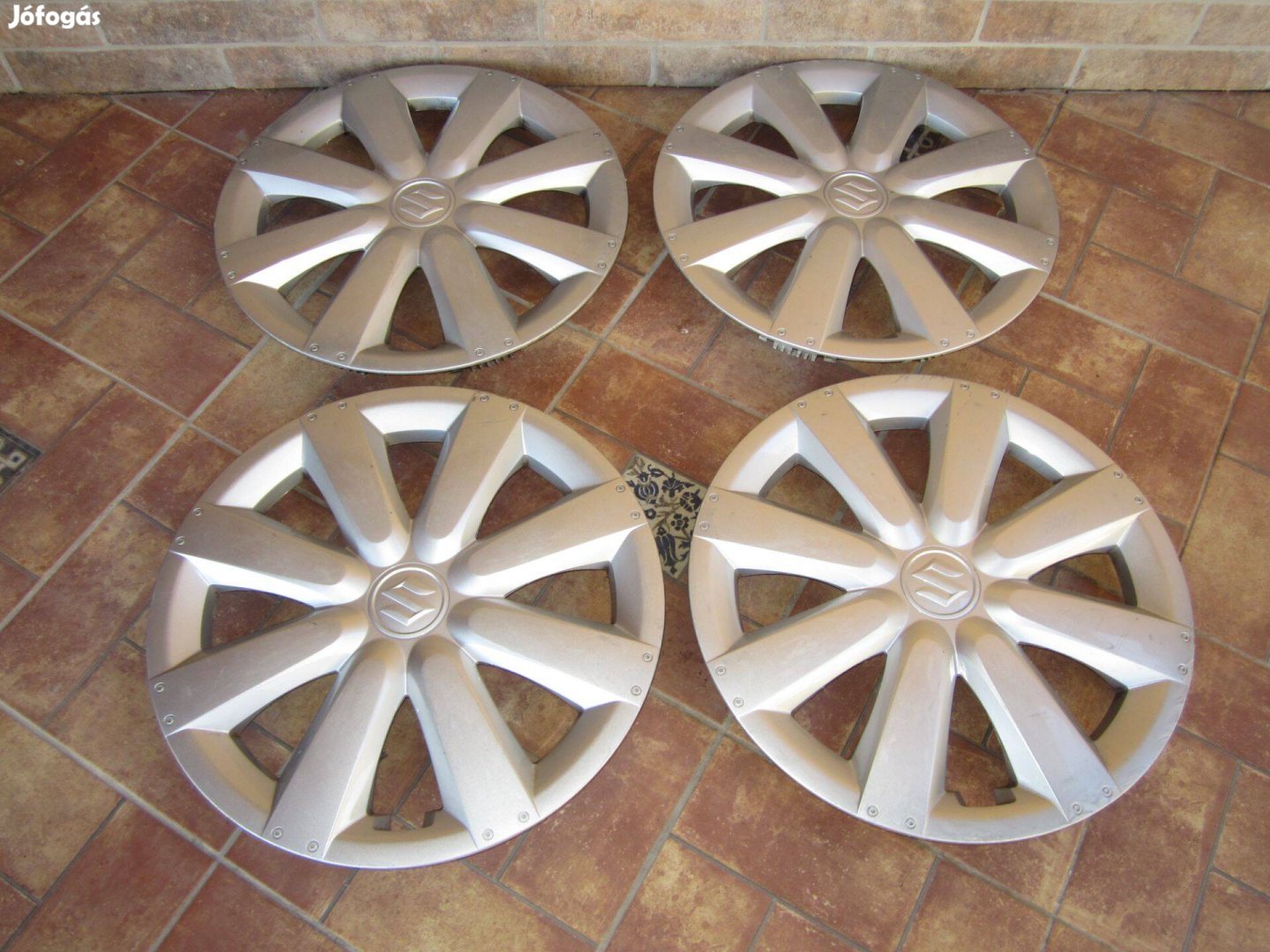 Suzuki SX4 gyári dísztárcsa szett 16"