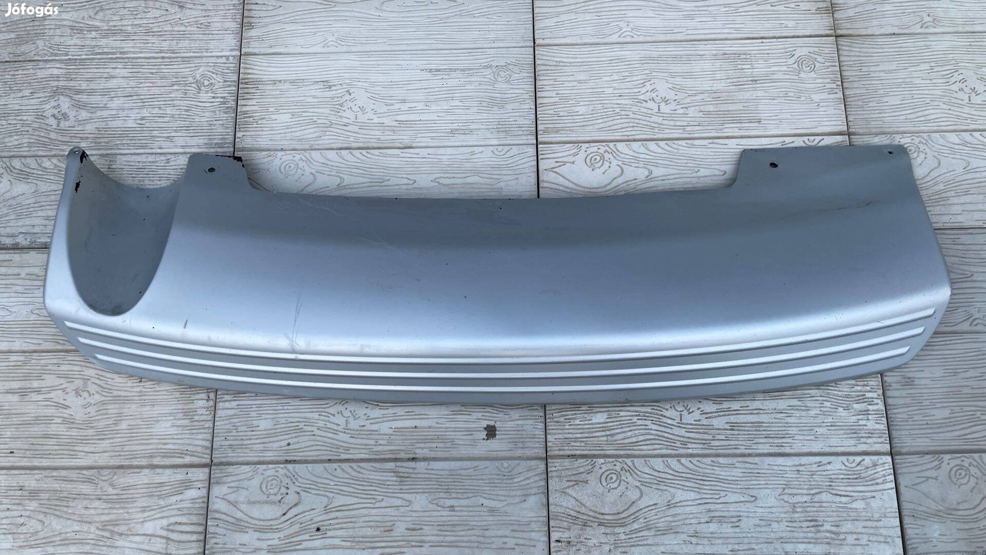 Suzuki SX4 hátsó lökhárító darab 990E0-80J00-000