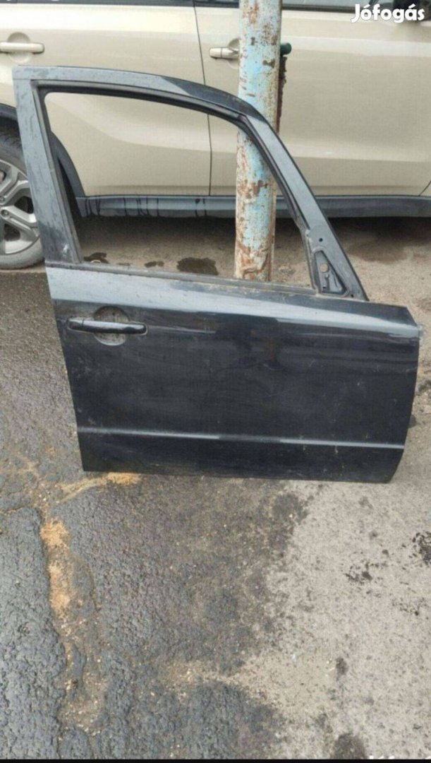 Suzuki SX4 jobb első ajtó