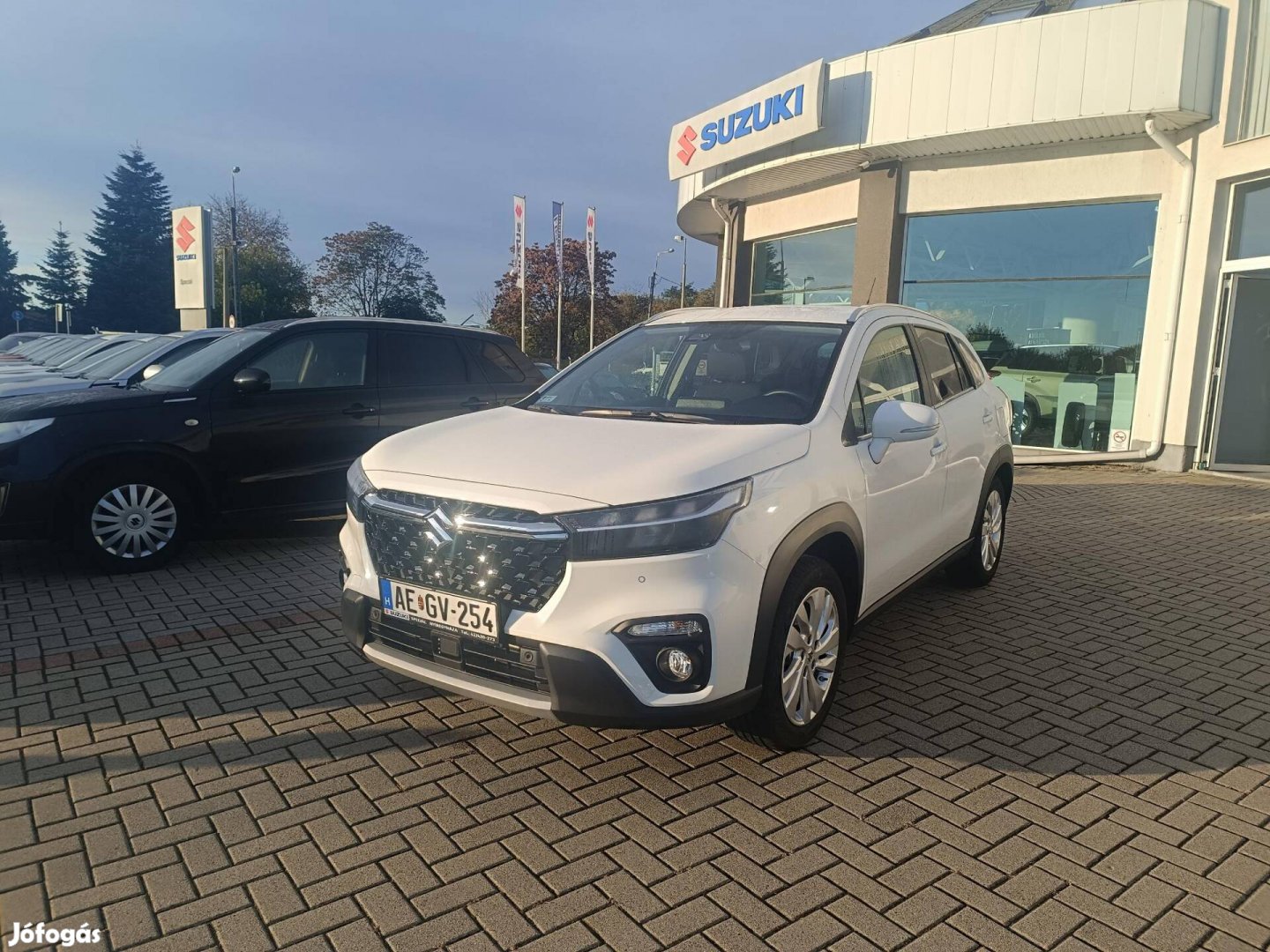 Suzuki S-Cross 1.4 Hybrid GL+