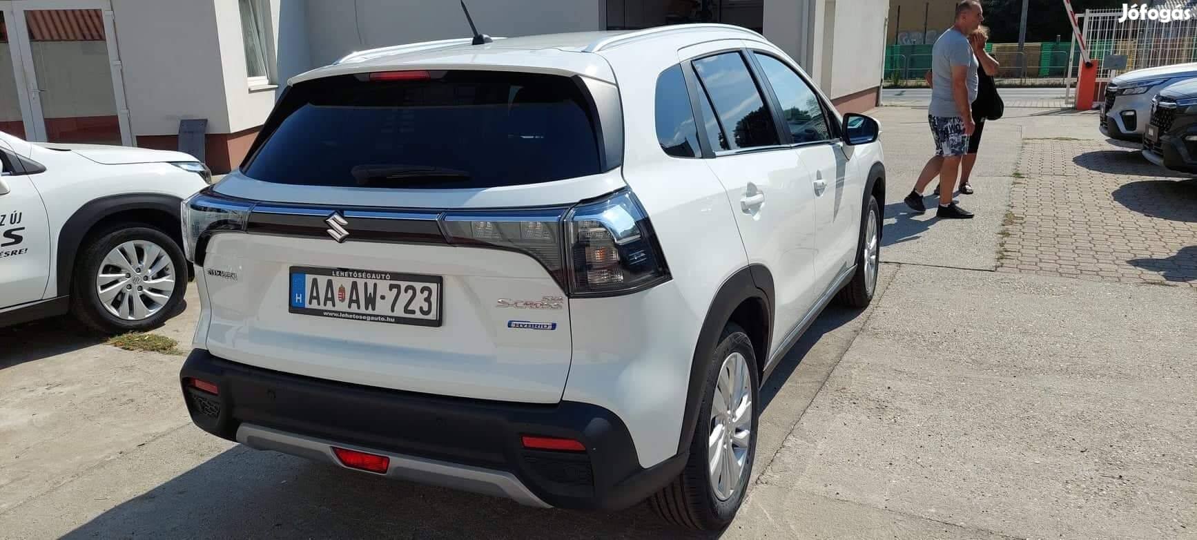 Suzuki S-Cross-om