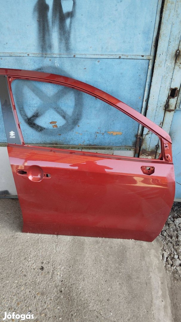 Suzuki S-cross jobb első ajtó