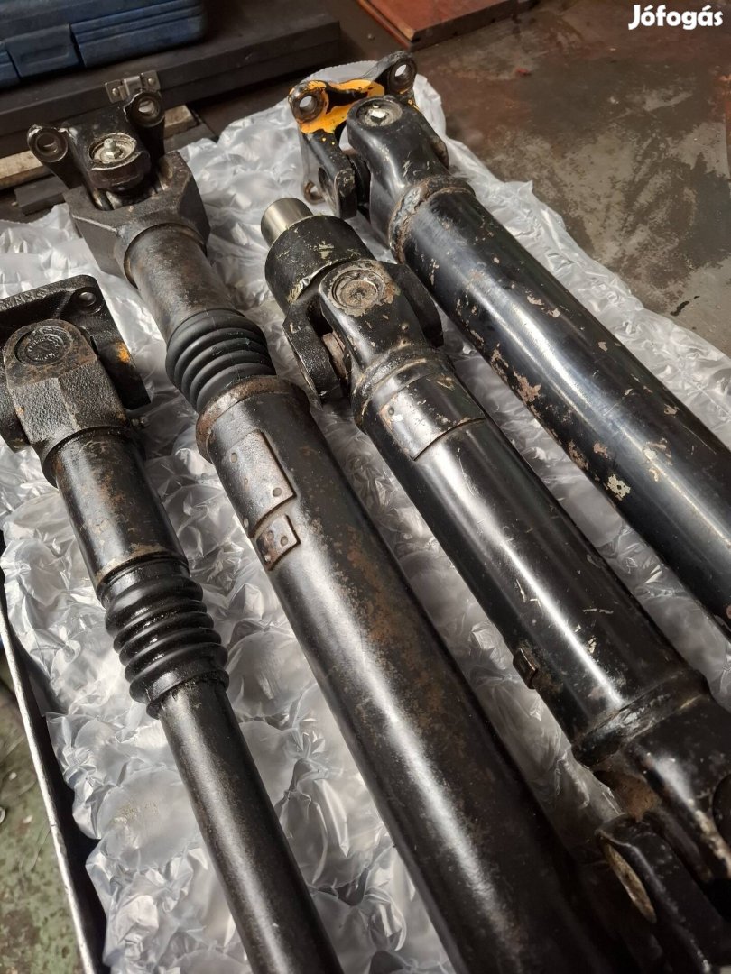 Suzuki Samurai kardántengely