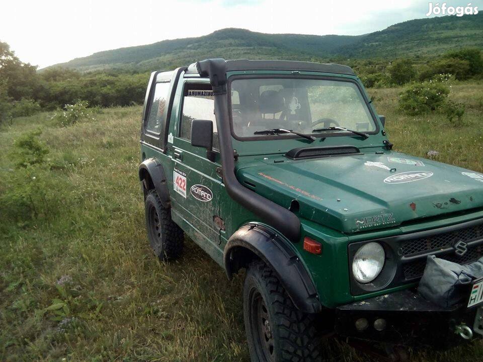 Suzuki Samurai snorkel