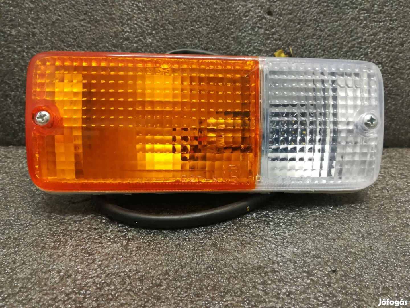 Suzuki Samurai villogó-helyzetjelző jobb 1986 -> 2003 (s/f) 165x65mm