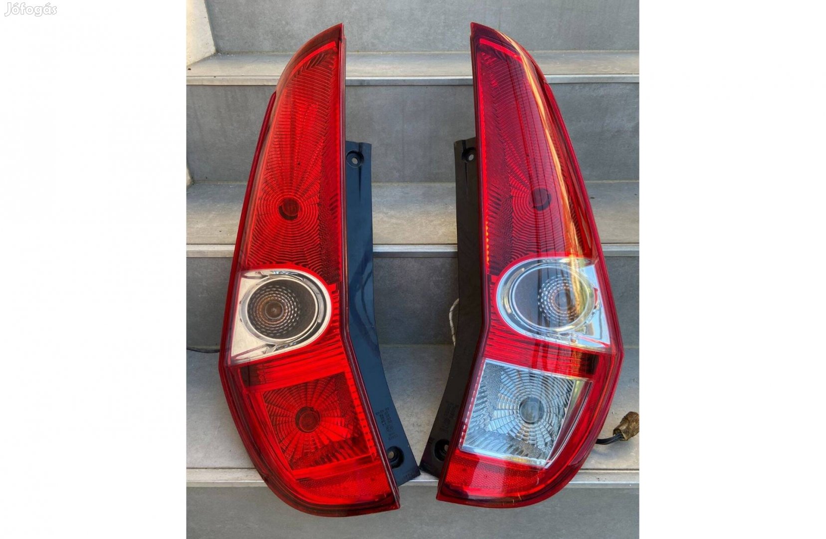 Suzuki Splash Hátsó Lámpa , Gyári !!! (2008-14)