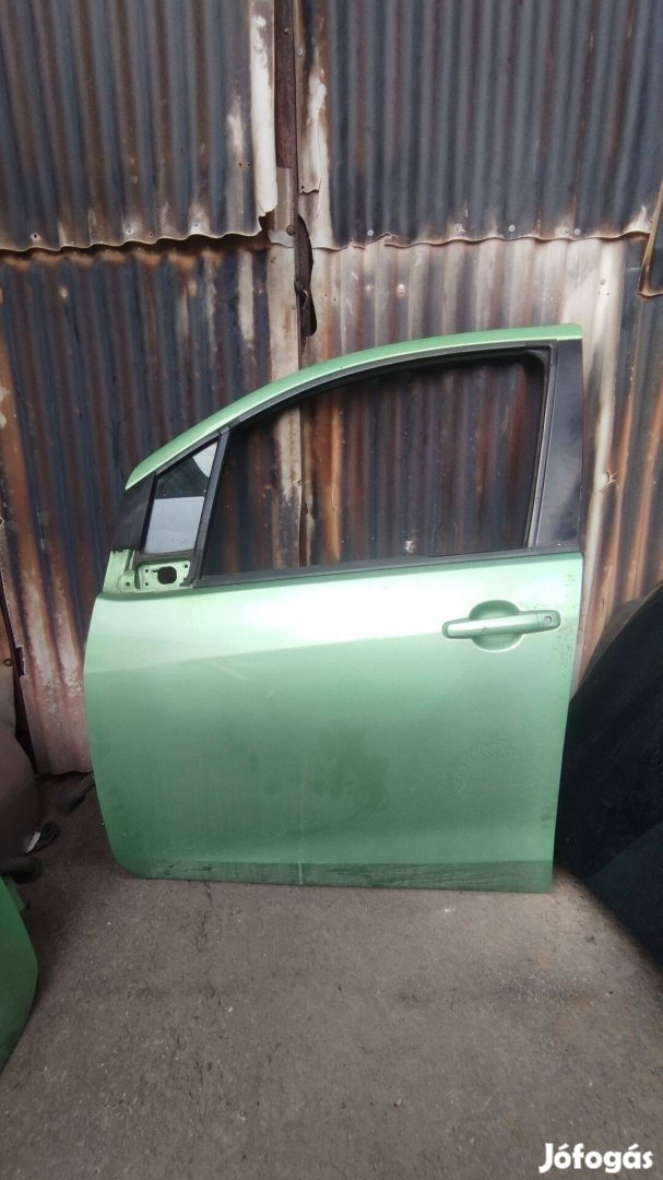 Suzuki Splash bal első ajtó