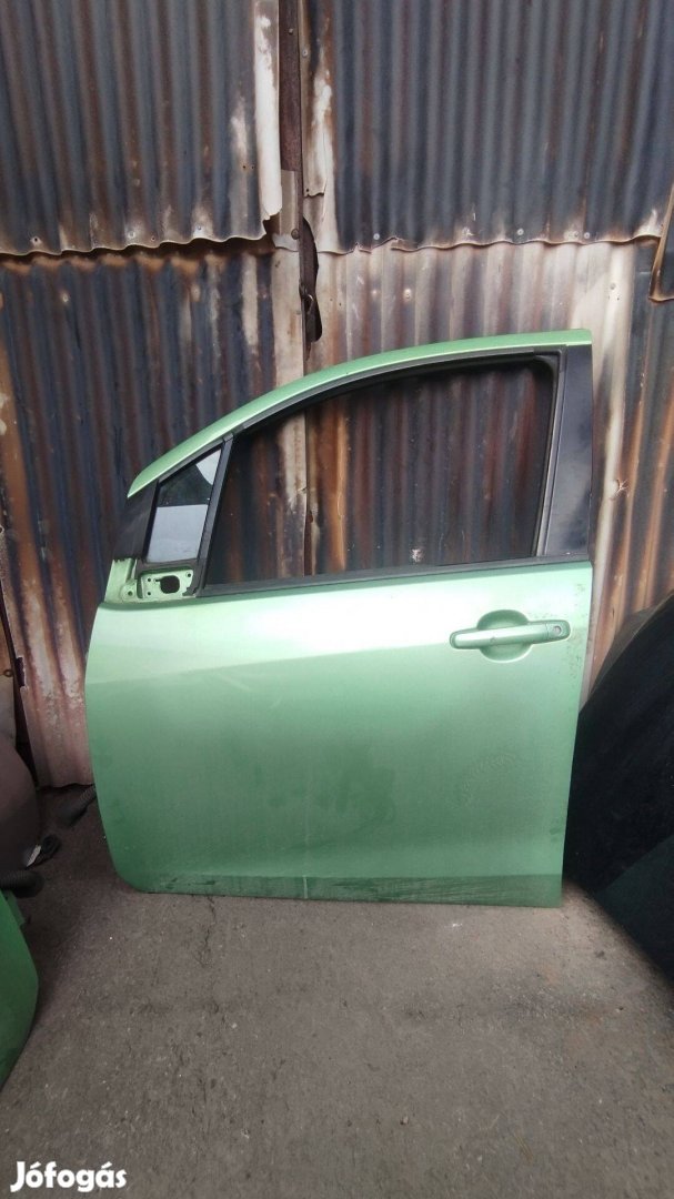Suzuki Splash bal első ajtó