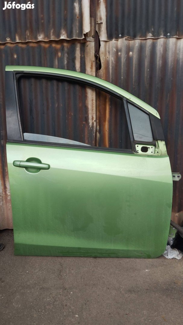 Suzuki Splash jobb első ajtó