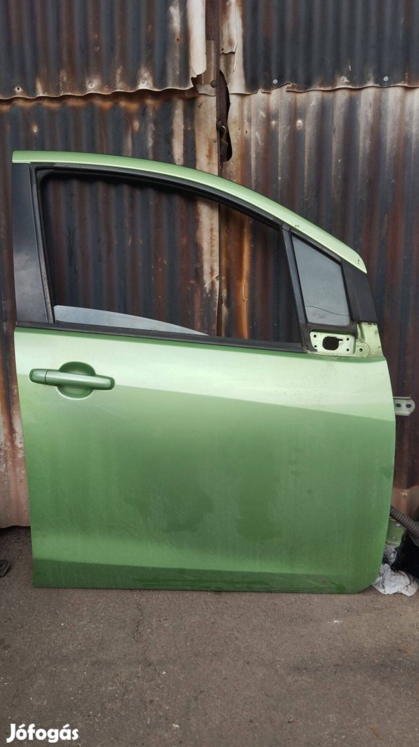 Suzuki Splash jobb első ajtó