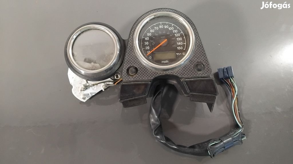 Suzuki Sv 650 Kilóméteróra - Sérült