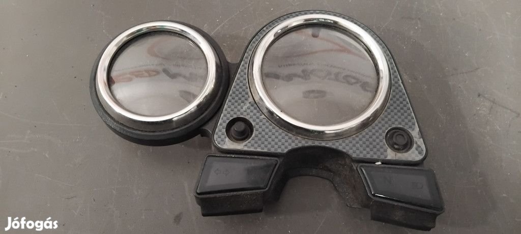 Suzuki Sv 650 Kilóméteróra plexi