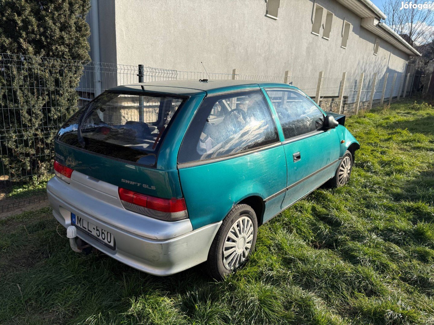 Suzuki Swift 1.0 2001 bontásra