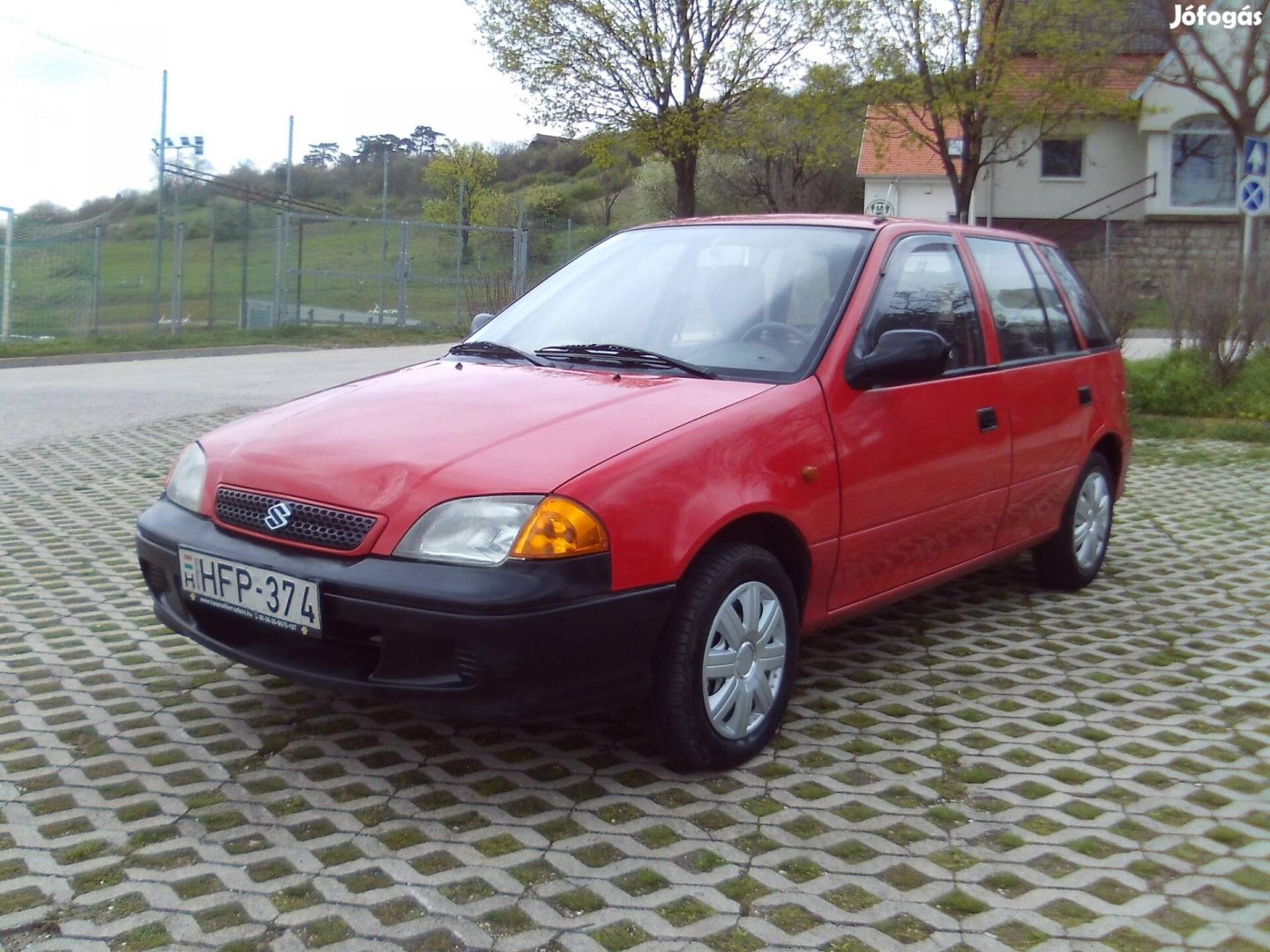 Suzuki Swift 1.0 GLX Jó motorral.vonóhoroggal