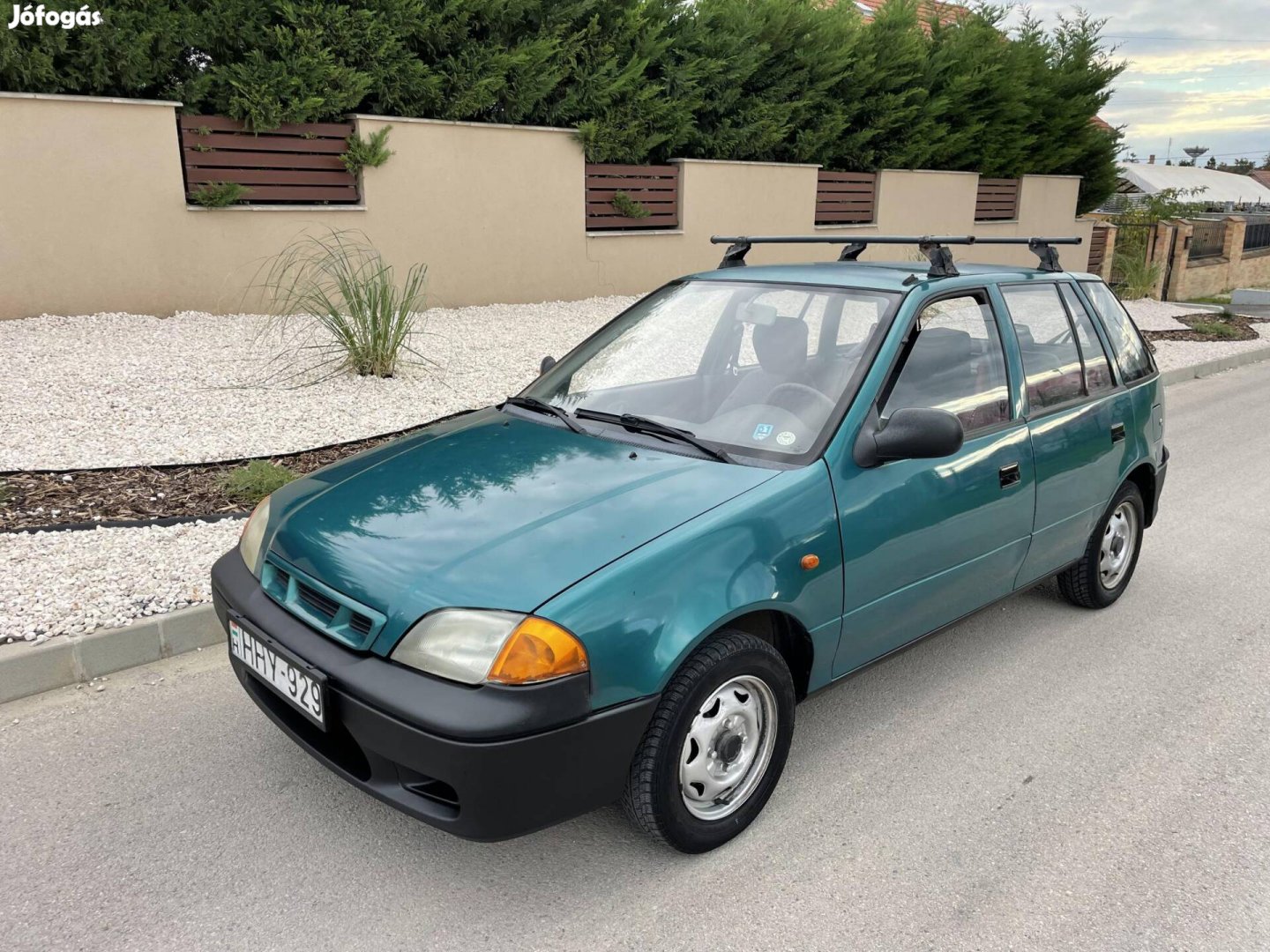 Suzuki Swift 1.0 GL Green Friss műszaki vizsgáv...