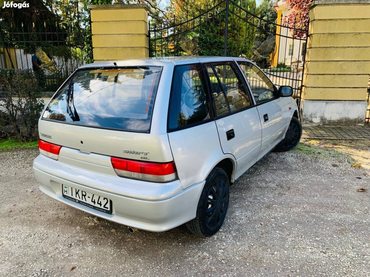 Suzuki Swift 1.0 GL Silver IV.