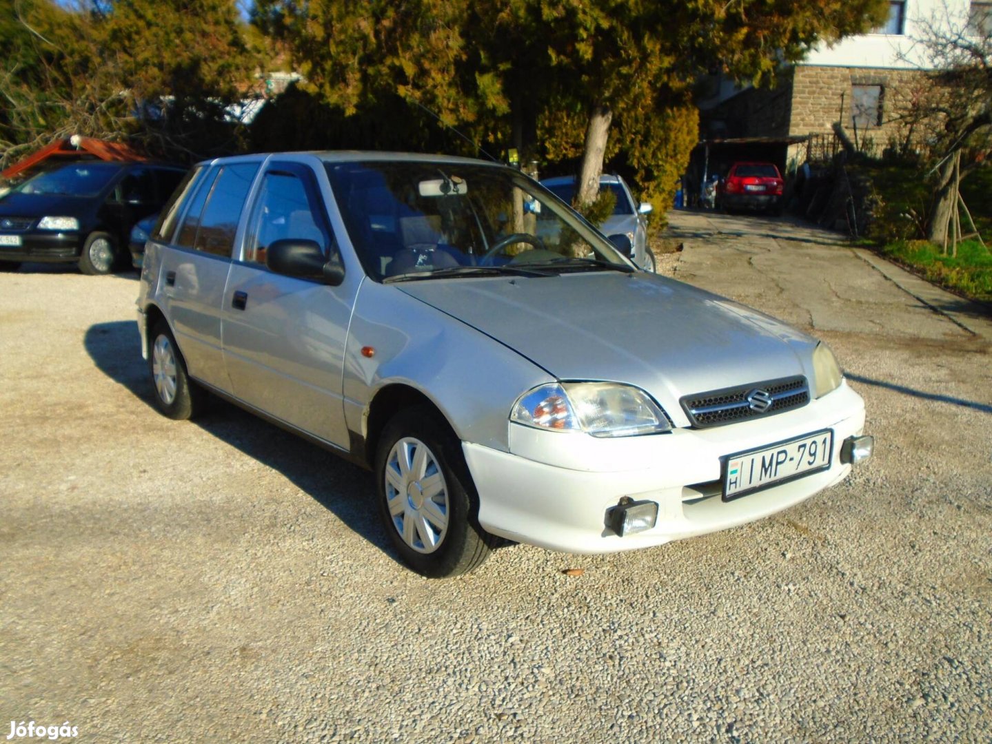 Suzuki Swift 1.0 GL Silver IV. Jó motorral.5l-e...