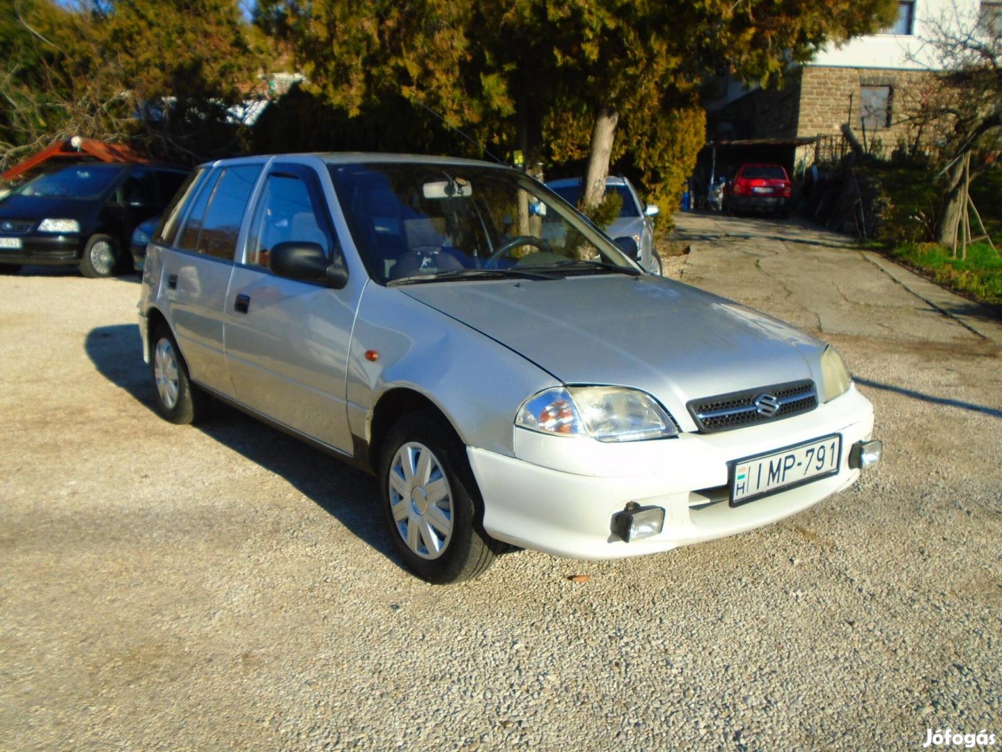 Suzuki Swift 1.0 GL Silver IV. Jó motorral.5l-e...