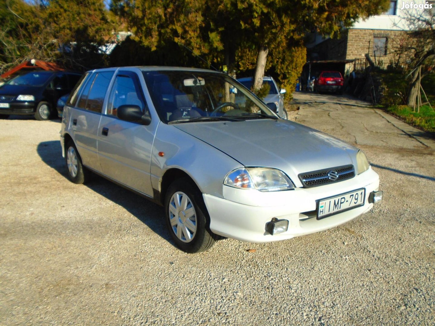 Suzuki Swift 1.0 GL Silver IV. Jó motorral.5l-e...