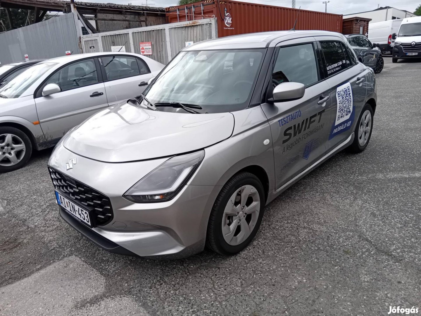 Suzuki Swift 1.2 Dualjet Hybrid GL+ belső haszn...