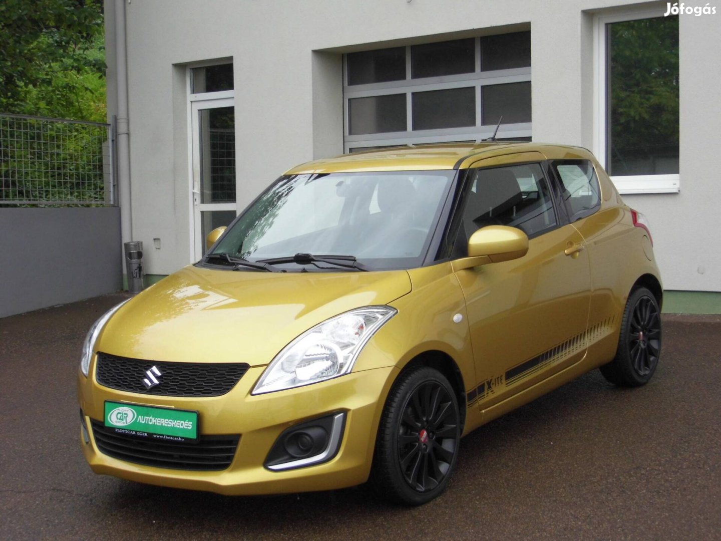 Suzuki Swift 1.2 GLX AC ESP X-ITE-Szervizkönyv-...