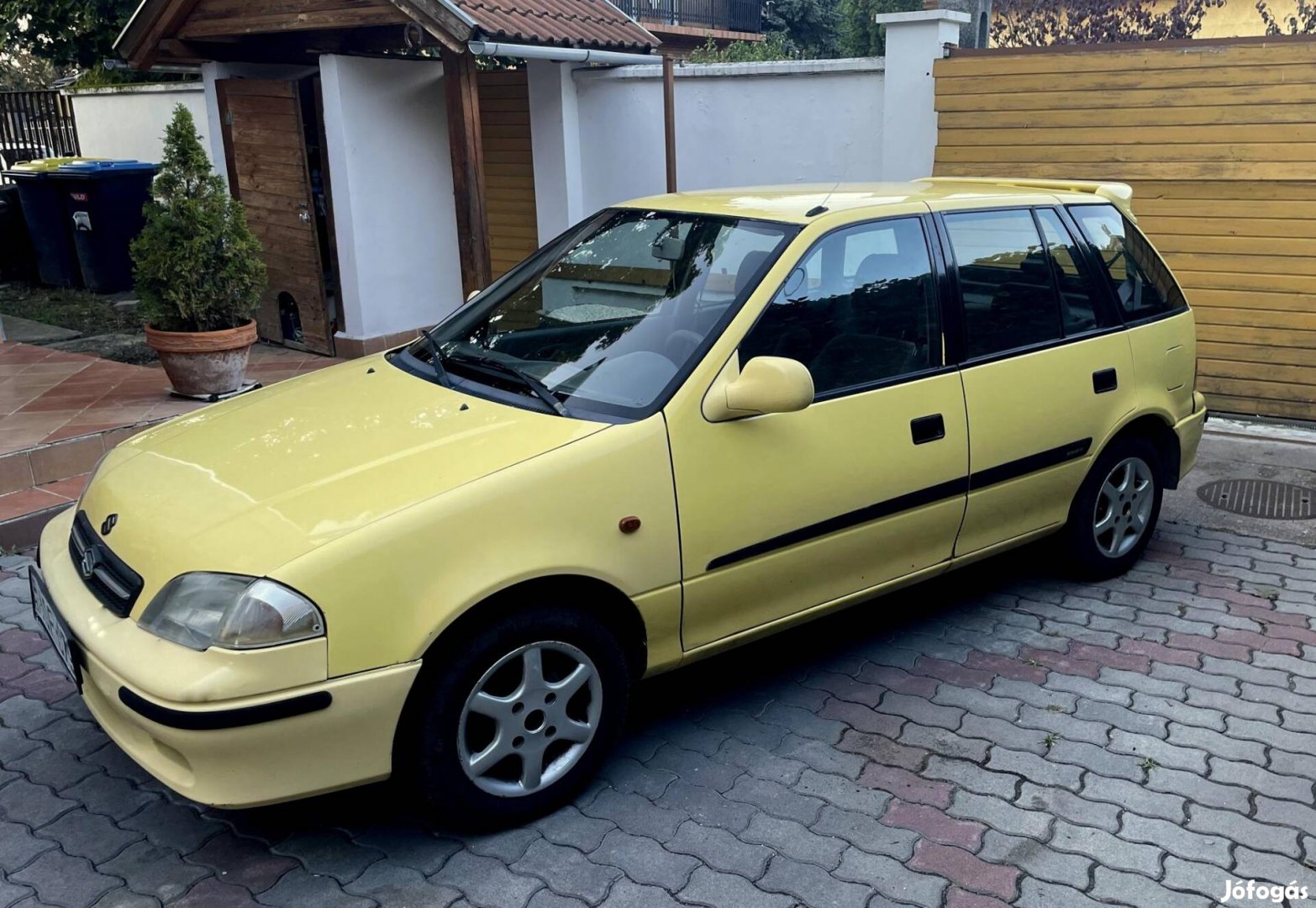 Suzuki Swift 1.3 16V GLX Cserélhető!