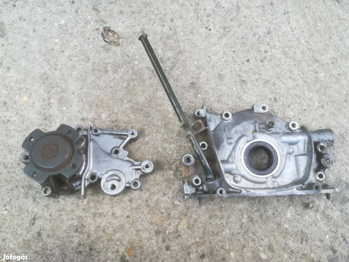 Suzuki Swift 1.3 1991-2004 olajpumpa és vízpumpa