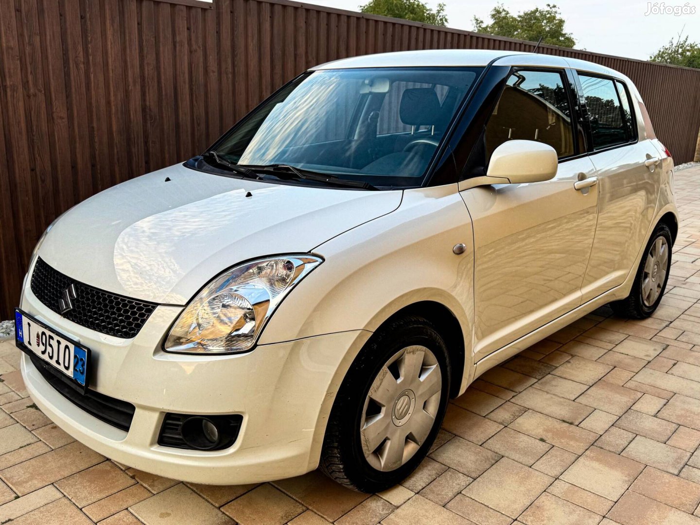 Suzuki Swift 1.3 GC AC 121 Ezer KM!