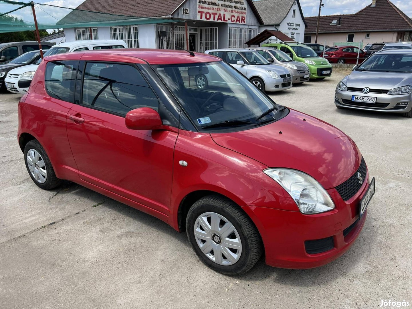 Suzuki Swift 1.3 GC Szervizkönyves