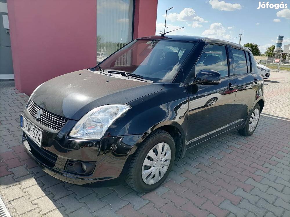 Suzuki Swift 1.3 GLX CD AC