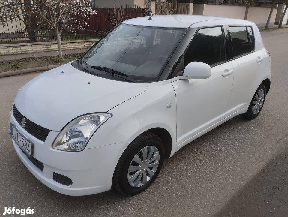 Suzuki Swift 1.3 GLX CD AC Limitált Gyárias.Klí...