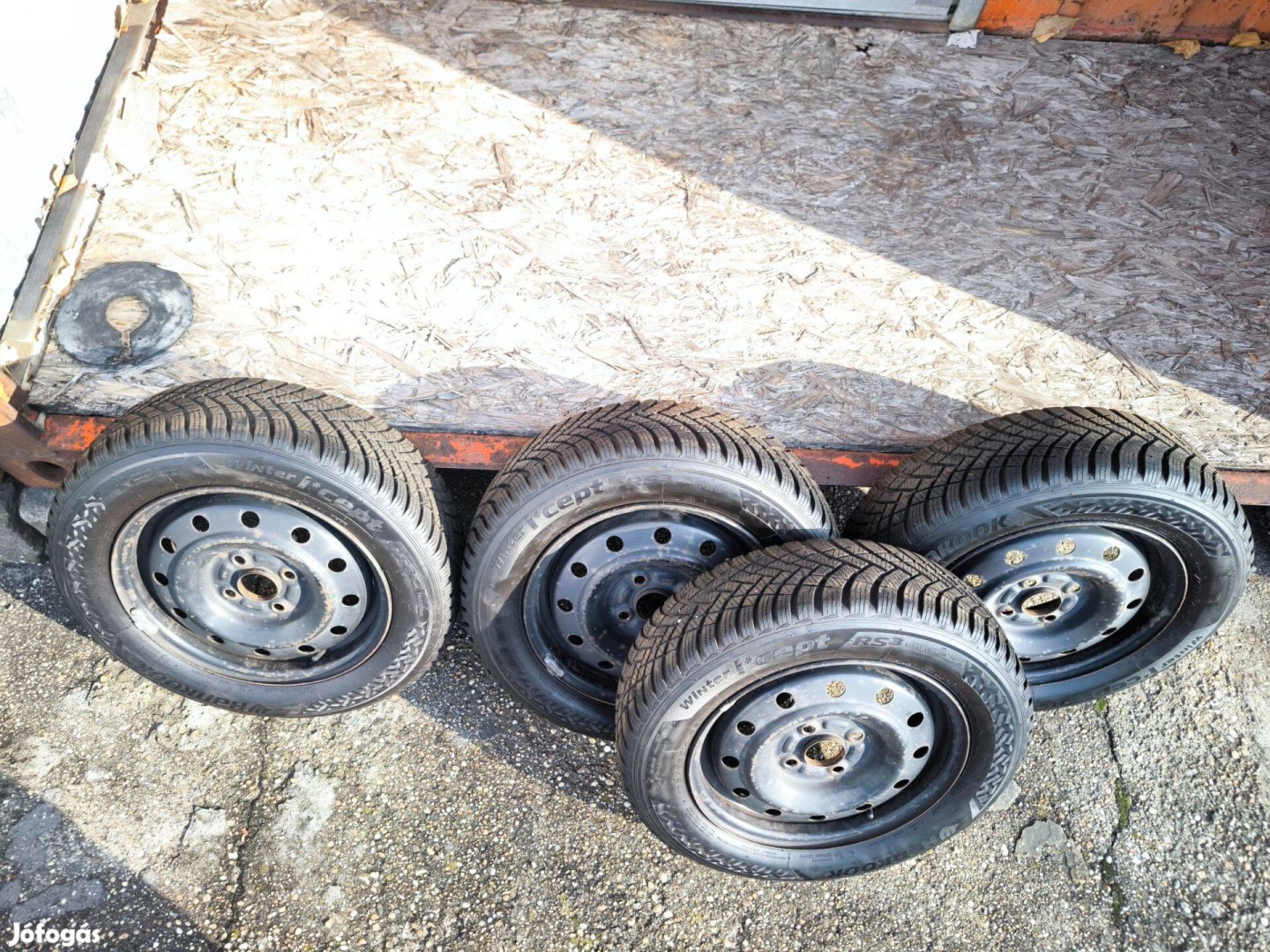 Suzuki Swift 2005-2010 téli kerék felnivel eladó