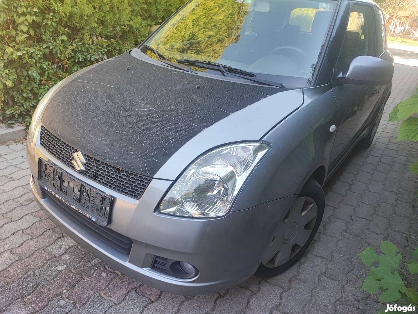 Suzuki Swift 2005 alkatrész lökhárító lámpa sárvédő ülés stb 