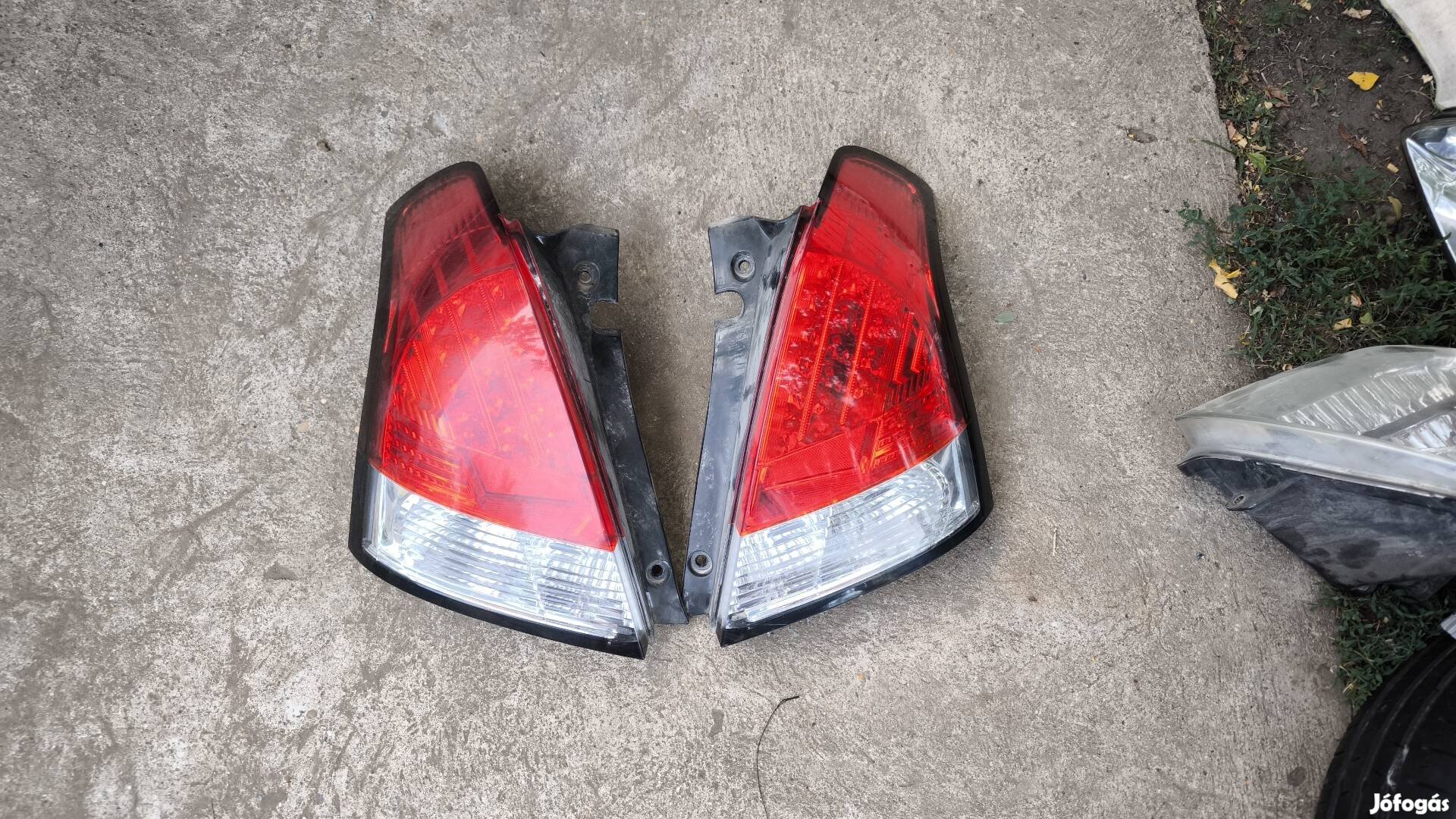 Suzuki Swift 2005 bal jobb új LED hátsó lámpa pár csak együtt 